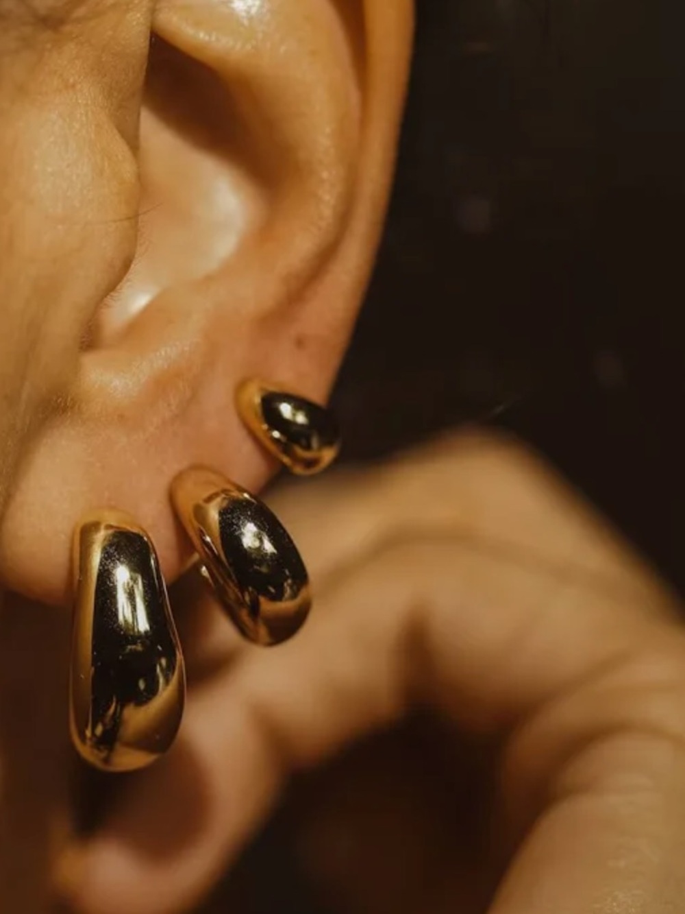 Melanie Auld Silver Curve Studs - Picture 3 of 3